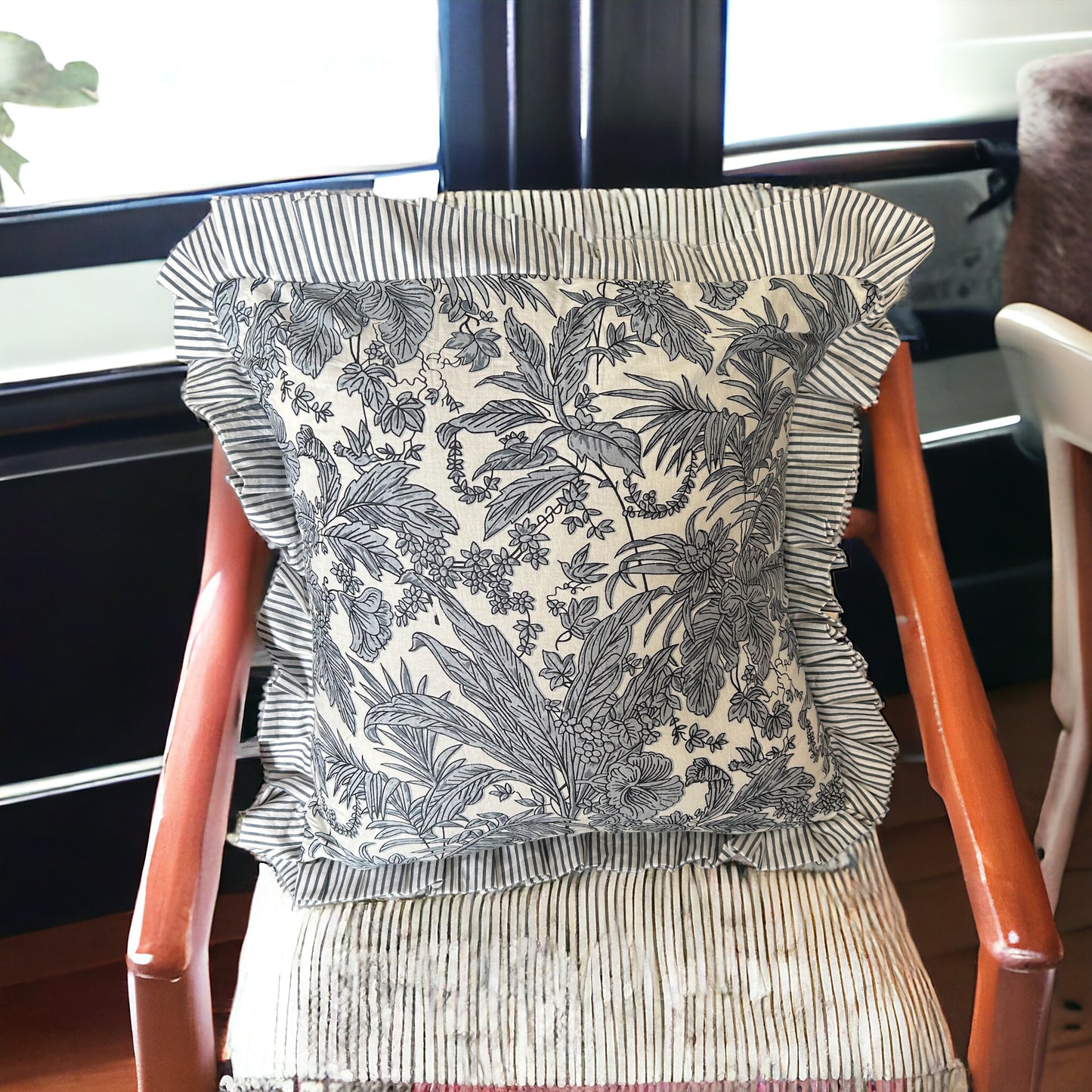 Tropical grey cushion cover