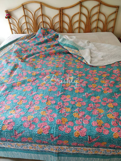 Petunia floral kantha bedcover